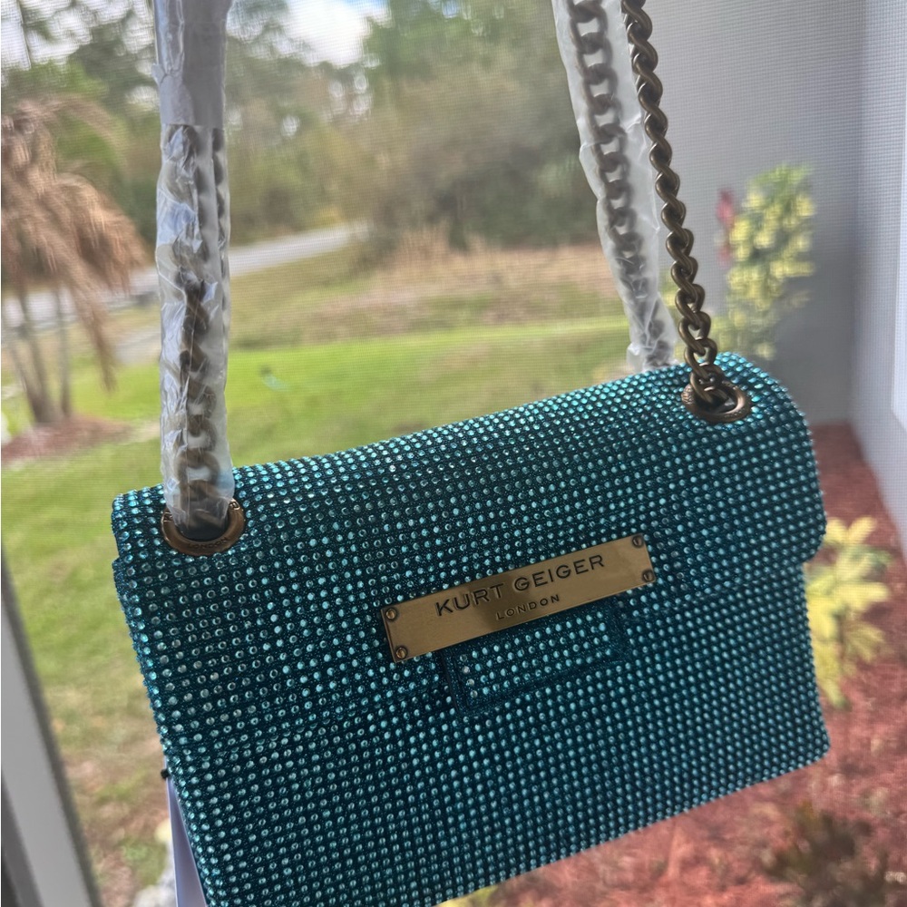 New 🆕 Kurt Geiger Turquoise Crystal Chain Shoulder Bag with Gold Hardware